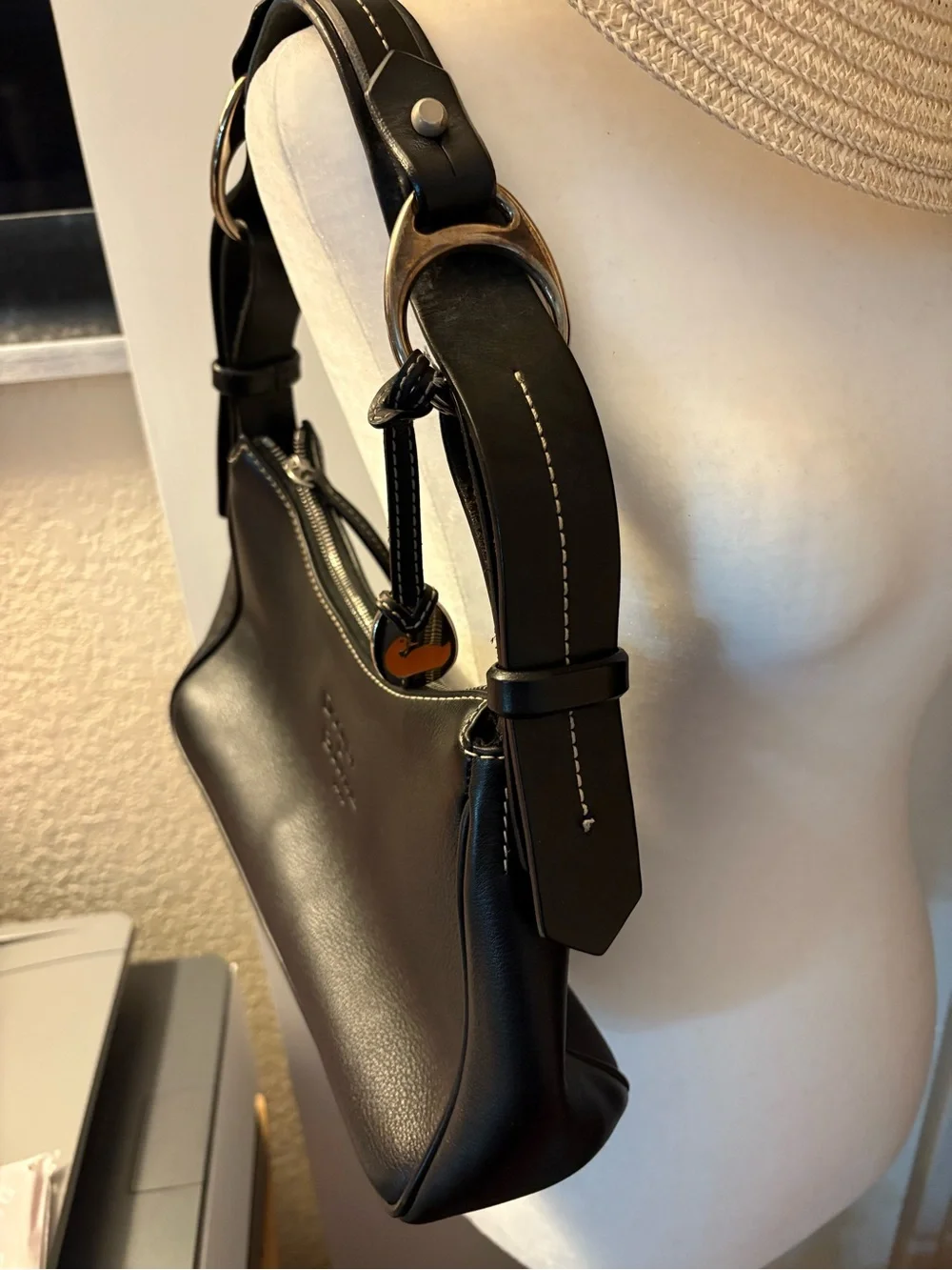 Dooney & Bourke Black Pebble Leather Hobo Shoulder Bag - Picture 3 of 4